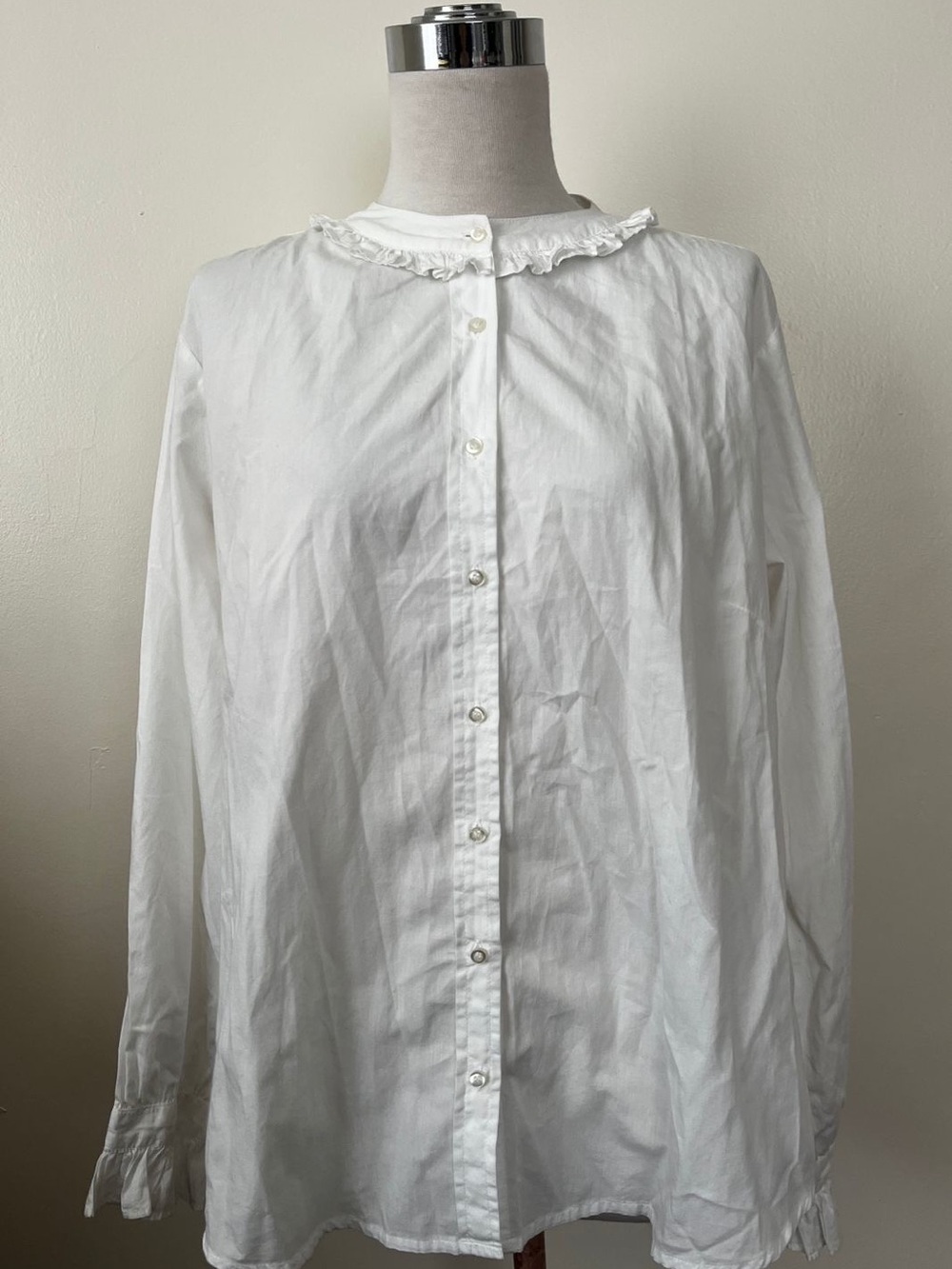 Classic White Ruffle Collar & sleeves Button-Down Blouse